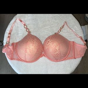 Victoria’s Secret Push Up Bra